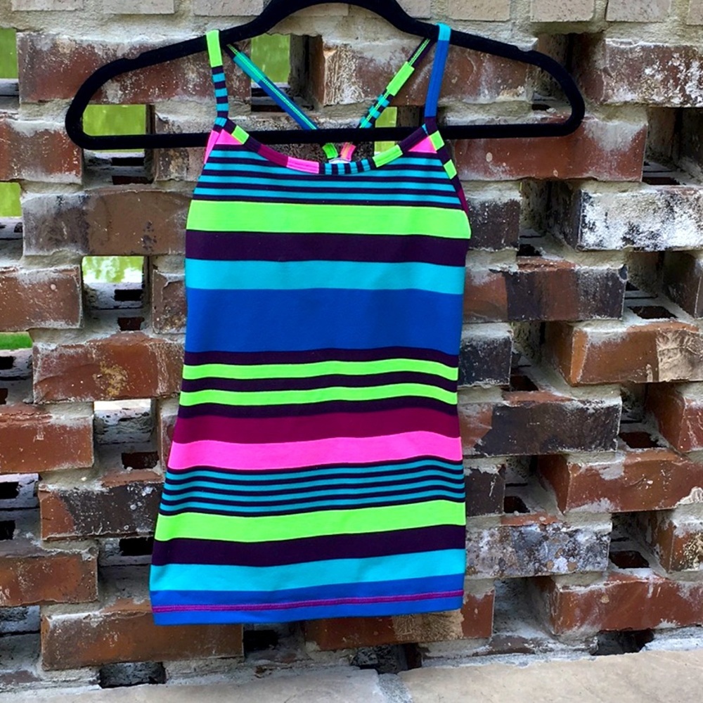 Iviva tank top girls sz 10 EUC with shelf bra